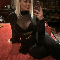 Tonia