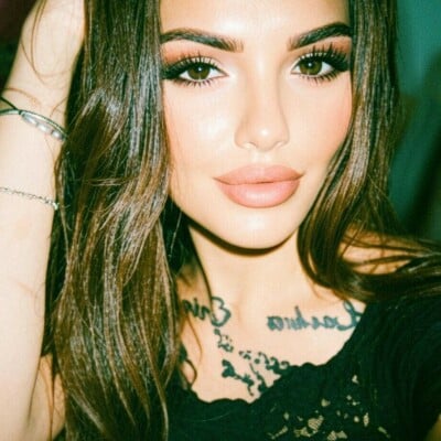 Jennyfer