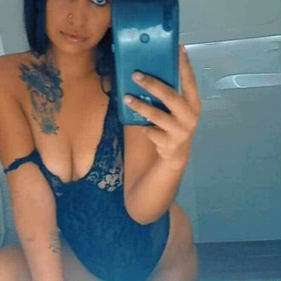 Mia