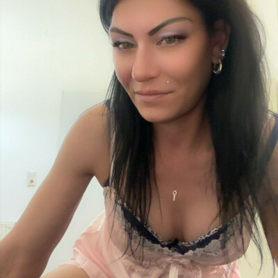 Bella