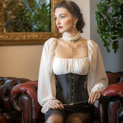 Miss Sayuri Domina