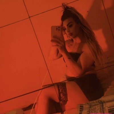 Trans Larissa
