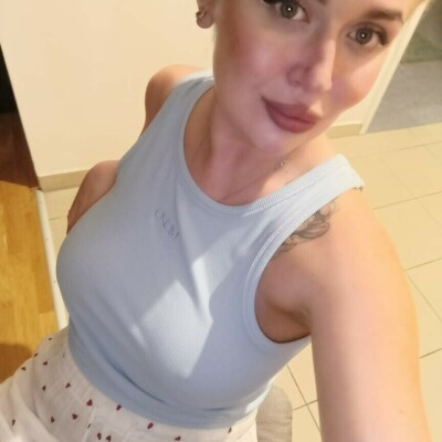 Blonde Mija Ukr