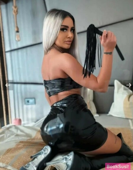Ella Top Service