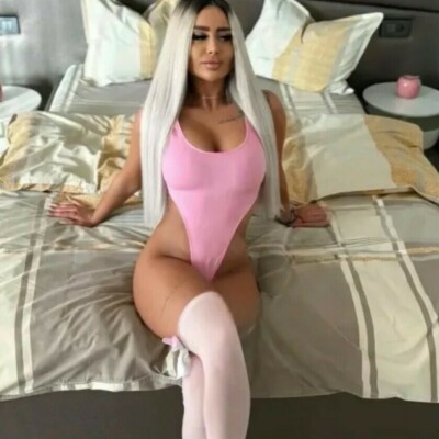 Ella Top Service
