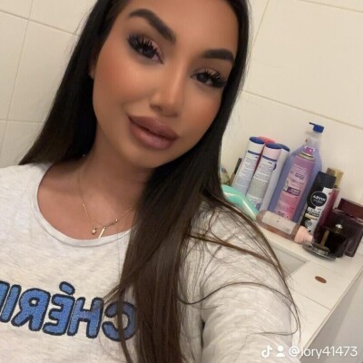 Jessy Top Service️