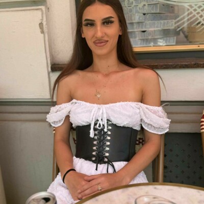 Aly69