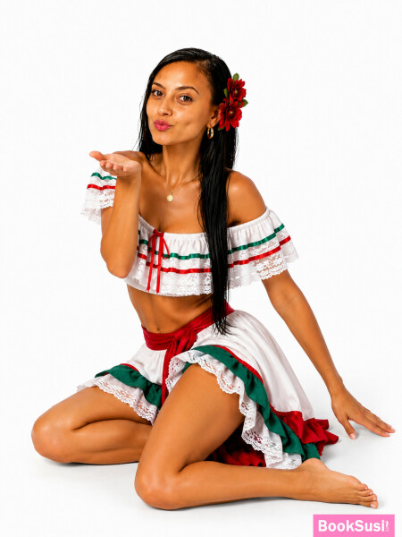 Esmeralda 21+ Jung