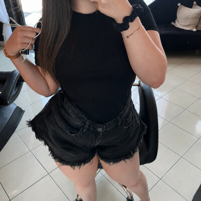 Mia