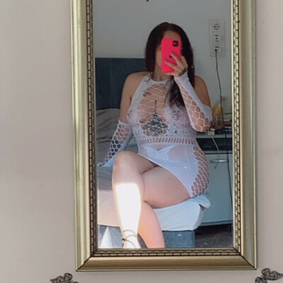 Mia