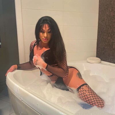 Leyla Trans