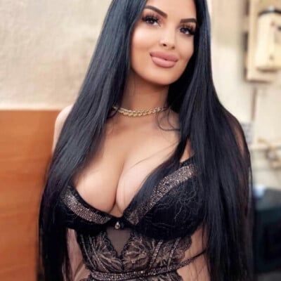 Mona