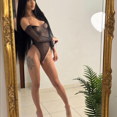 Mia