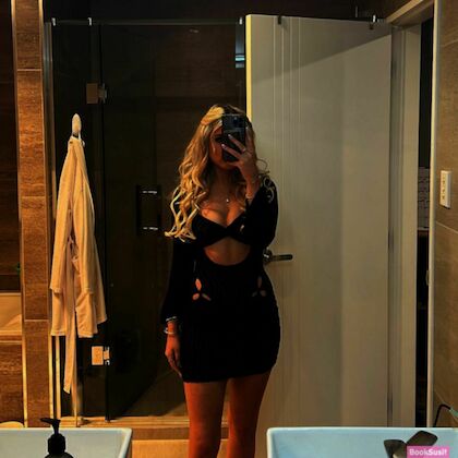 Chloe
