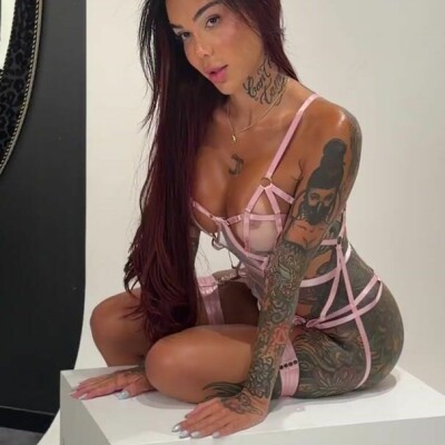 Scarlet Letizia