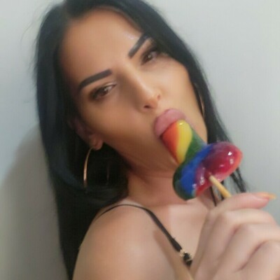 Adriana69
