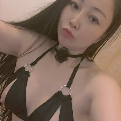 Lexie Hot
