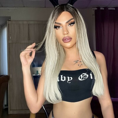 Chloe_Bobshell