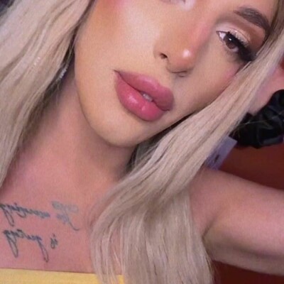 Chloe_Bobshell