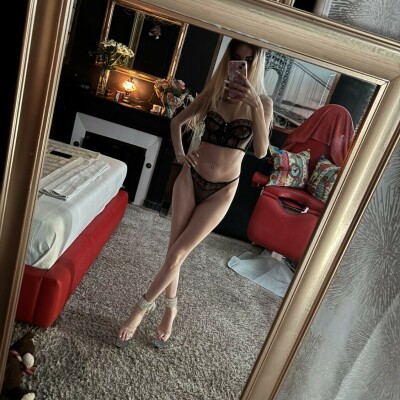 Alexxxandra