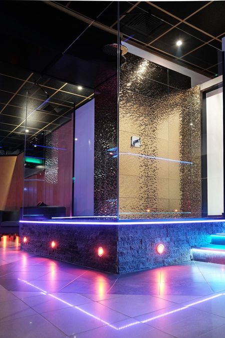 Revue Private Club
