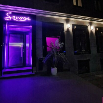 Savage studio Lanyokat keres