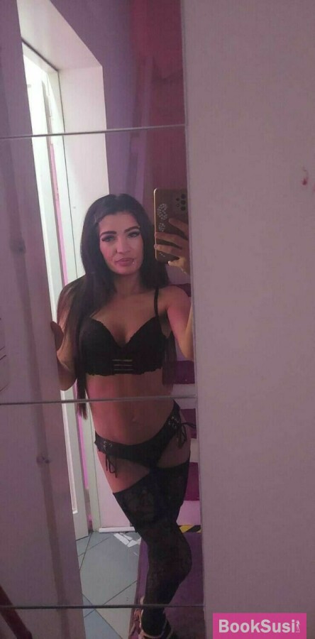 Liaaaa. 22