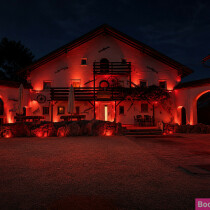 Saloon Nightclub