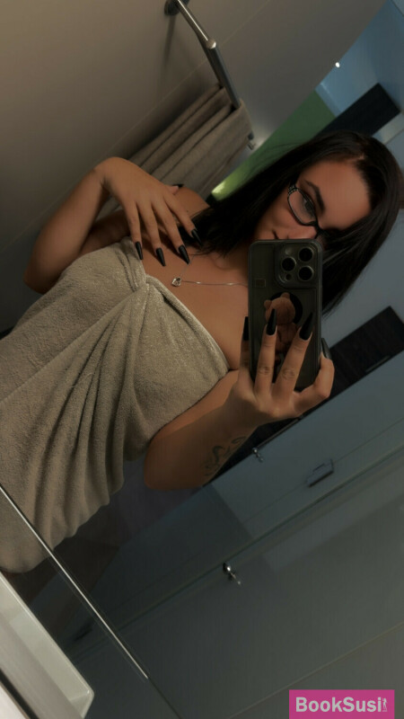 Bruneta Sexy