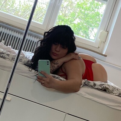 Hot Anita