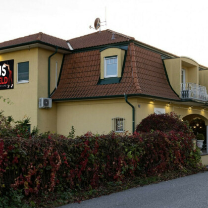 Laufhaus Theresienfeld