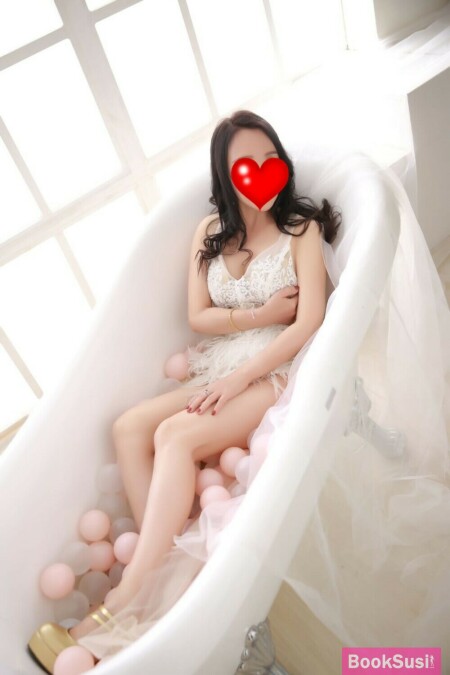 Jessica Aus China