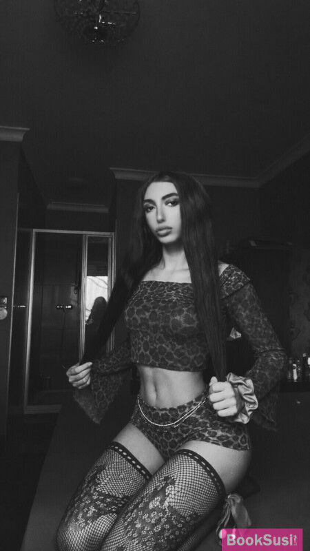 Melissa Bella Ts
