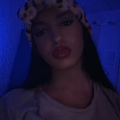 Melissa Bella Ts