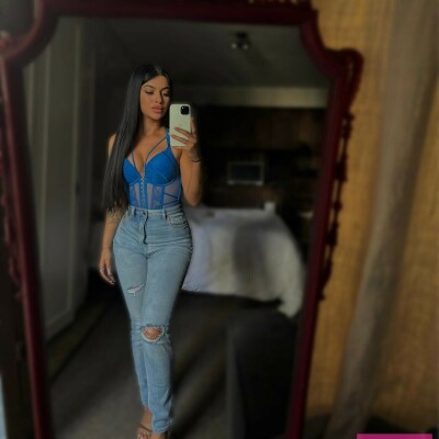 Mia
