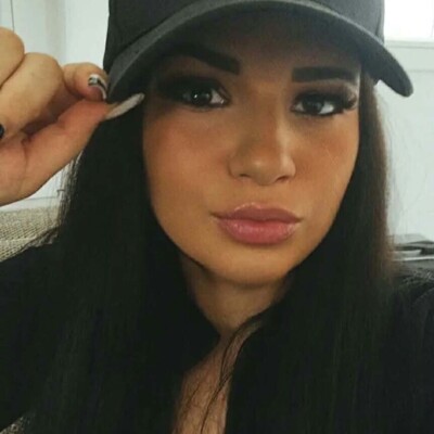 Alisia Neue Party