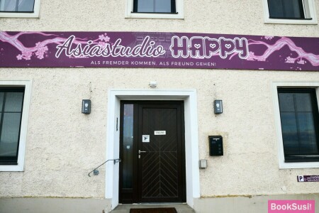 Asiastudio Happy
