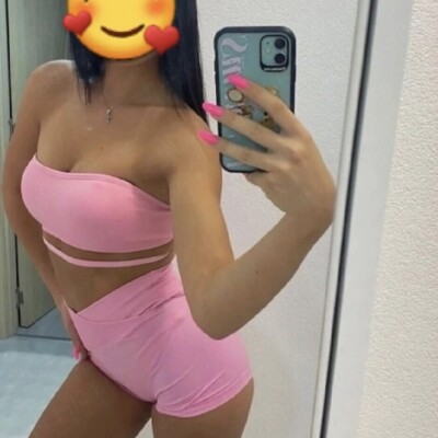 Antonia New