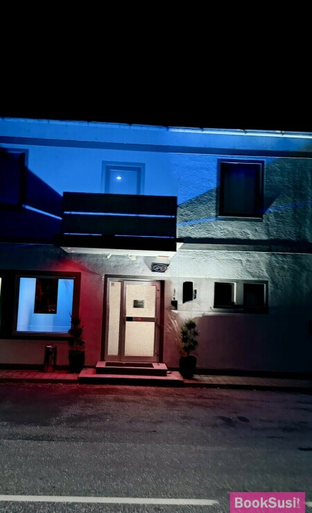 Laufhaus Jacky House