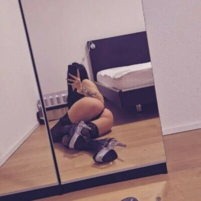 Simona