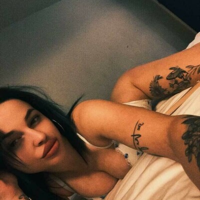 Adelina Ade
