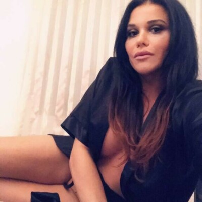 Amanda Ts