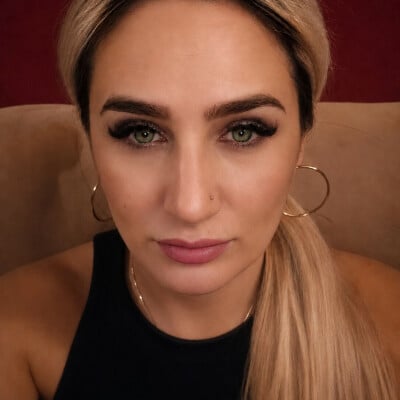 Bella04