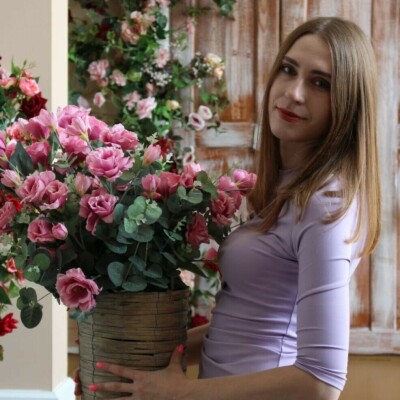 Lena Ukraine Dame