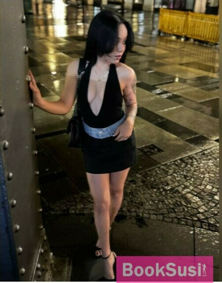 Mia