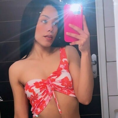 Mia