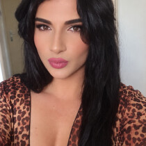 Amanda Deluxe