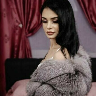 Arianaaaa