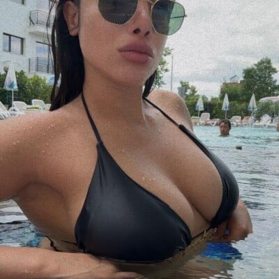 Bella
