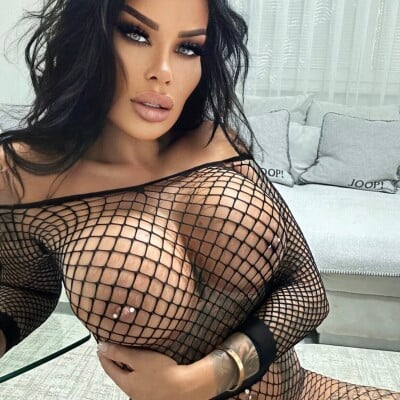 Luxury Model Brenda